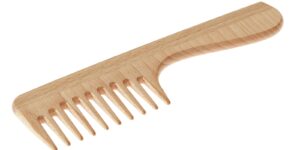 Grober Holzkamm mit Griff