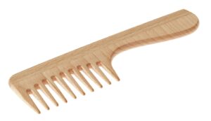 Grober Holzkamm mit Griff